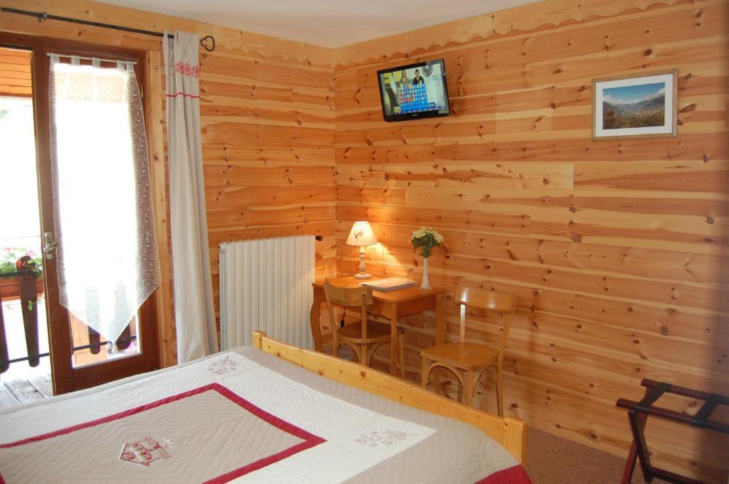 Au Bon Logis Hotel Ризул Стая снимка